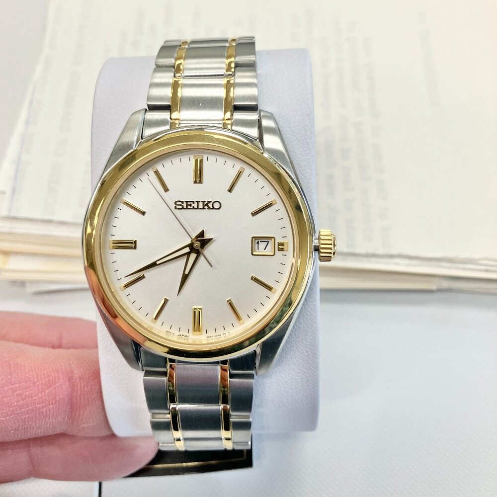 Men's Seiko Gold And Silver Stainless Steel  Watch